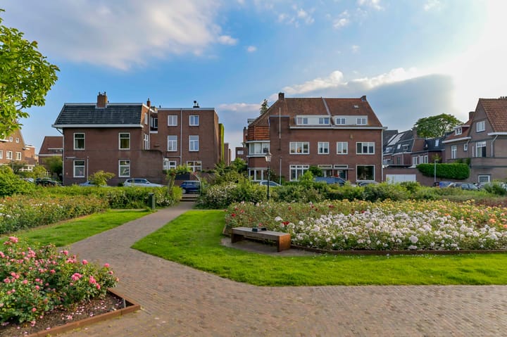 Photo 28 of Ruijs de Beerenbrouckstraat 2