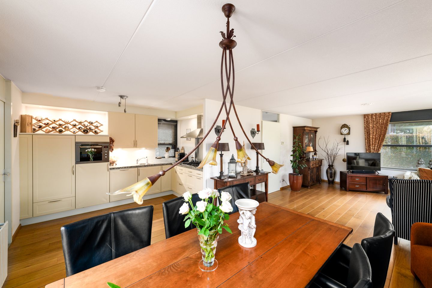 Photo 10 of Fonteinkruid 54