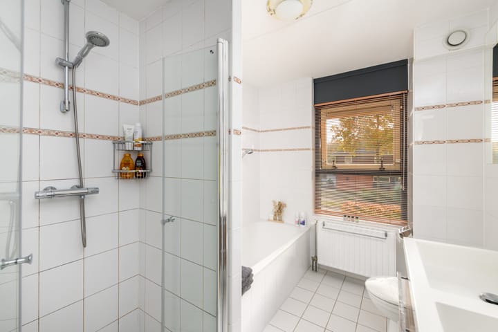 Foto 26 van Fonteinkruid 54