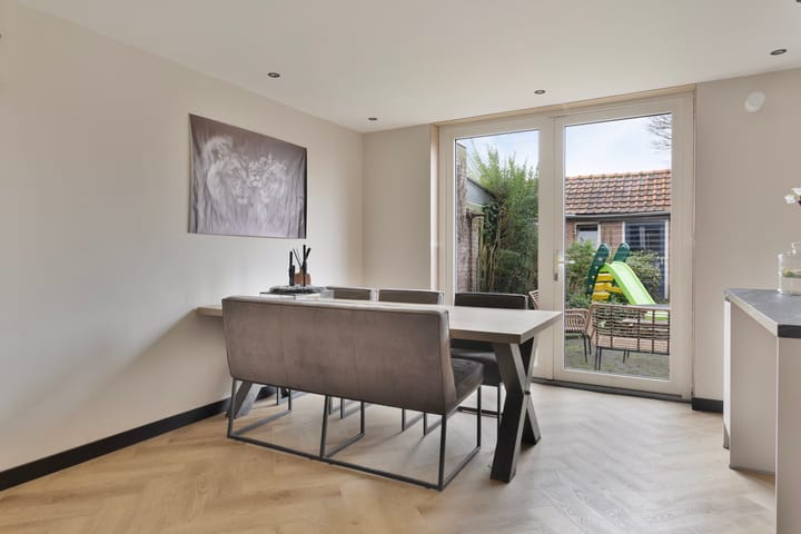 Foto 13 van van Assendelftstraat 76