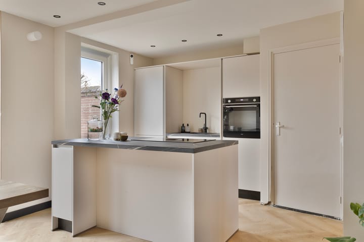 Foto 14 van van Assendelftstraat 76