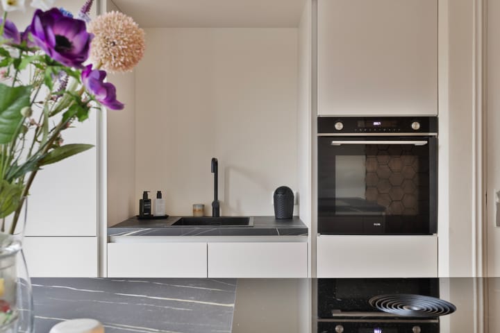 Foto 17 van van Assendelftstraat 76