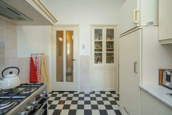 Foto 18 van Jan van Goyenstraat 11