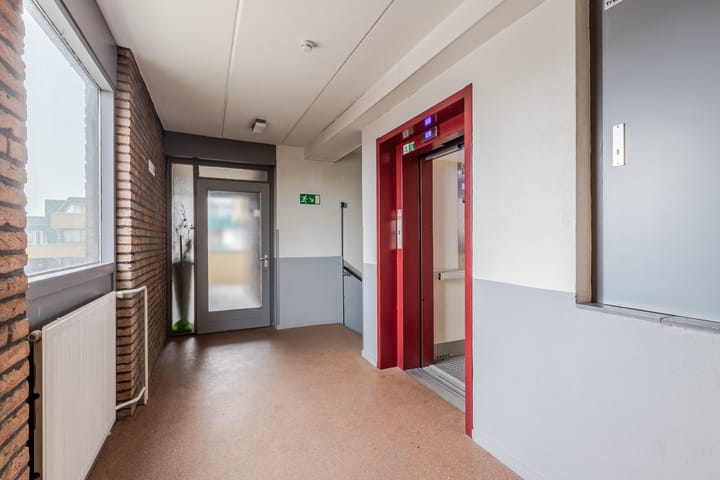 Photo 8 of Stationsstraat 146