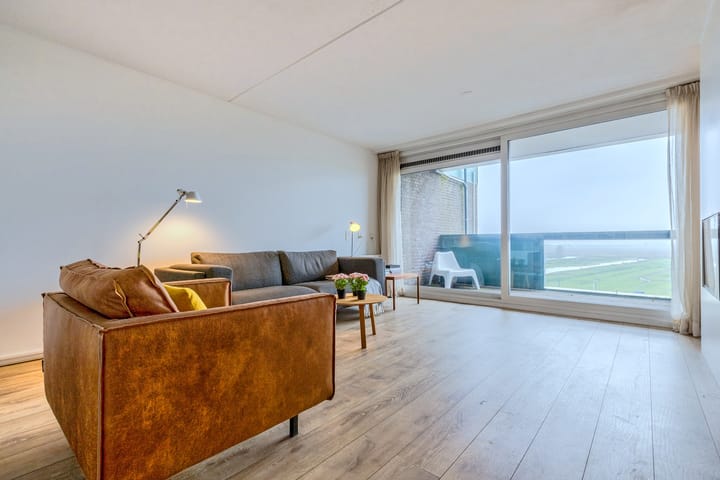 Photo 21 of Stationsstraat 146