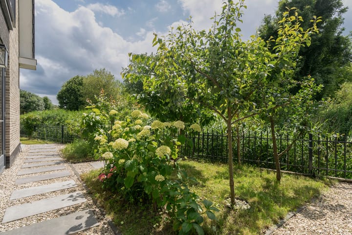 Foto 15 van Sloterweg 1013