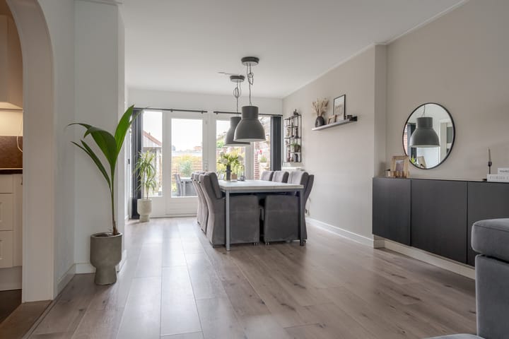 Foto 16 van Meidoornstraat 5