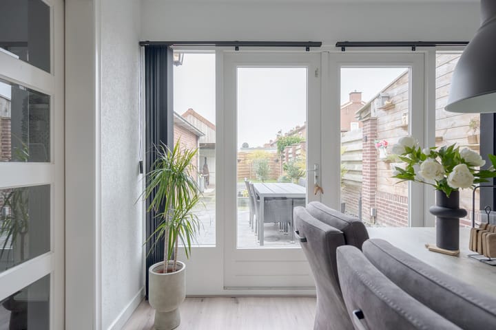 Foto 18 van Meidoornstraat 5