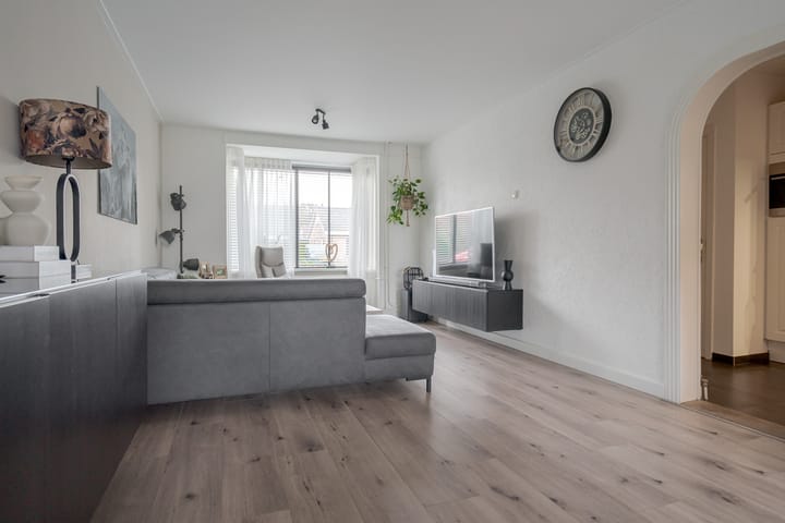 Foto 23 van Meidoornstraat 5