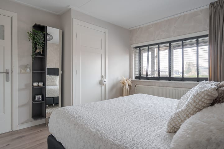 Foto 31 van Meidoornstraat 5