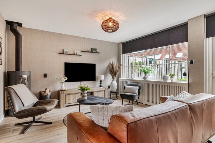 Foto 9 van Valeriaanstraat 27