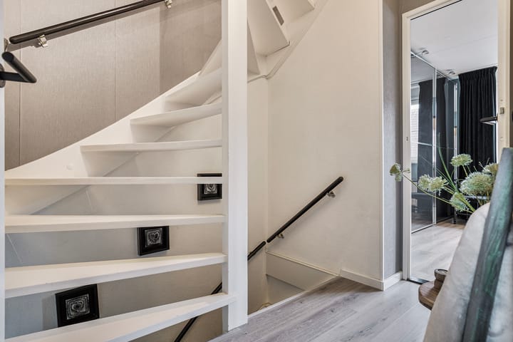 Foto 13 van Valeriaanstraat 27