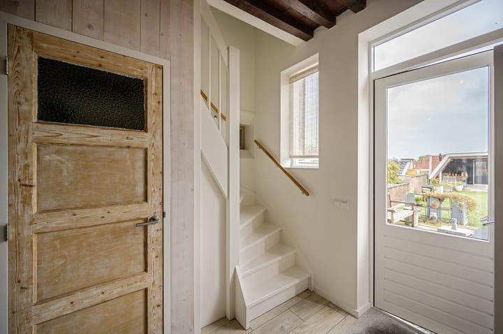 Photo 8 of Wijngaardstraat 31