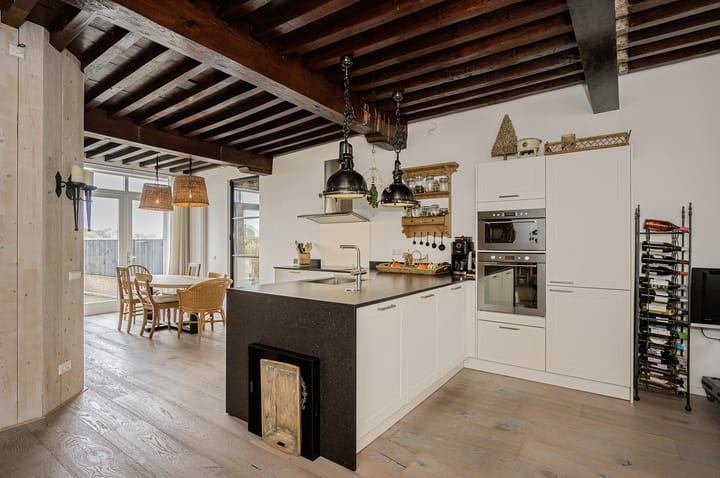 Photo 12 of Wijngaardstraat 31