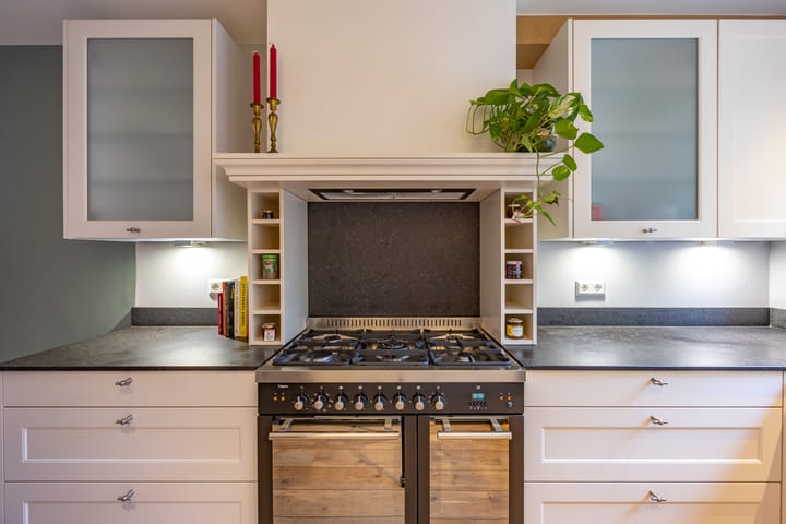 Foto 12 van Angolastraat 57