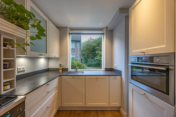 Foto 13 van Angolastraat 57