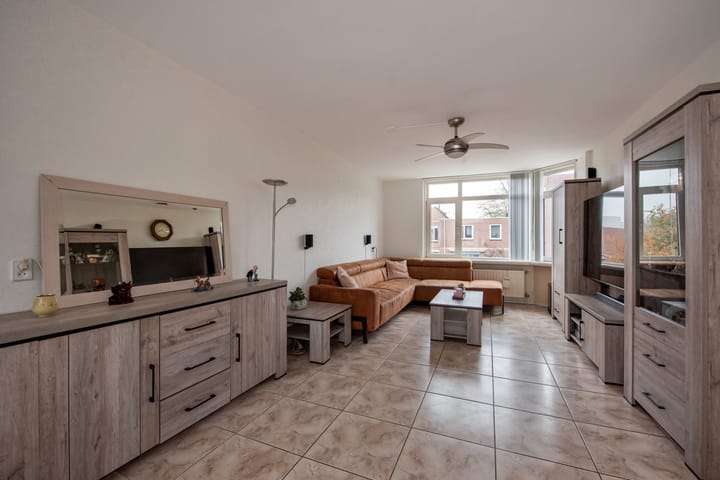 Foto 3 van A. van der Tangstraat 13