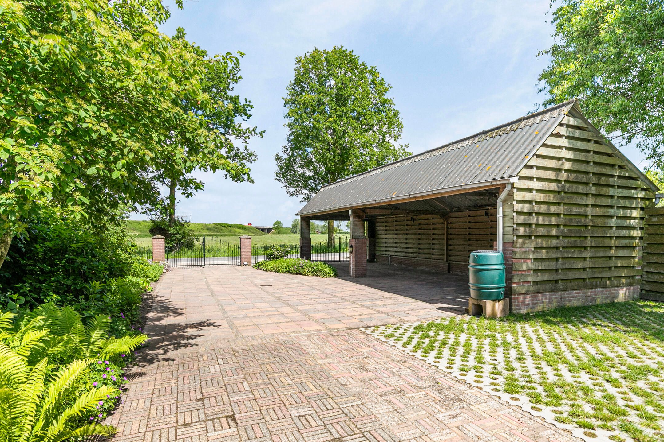 Foto 66 van Broekstraat 10