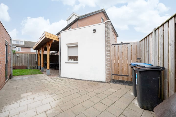 Foto 21 van Lindenplantsoen 11