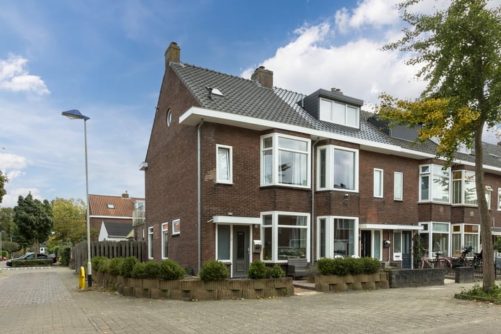 View photo 50 of Polderstraat 32