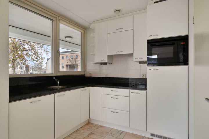 Foto 21 van Emile Zolaplein 5