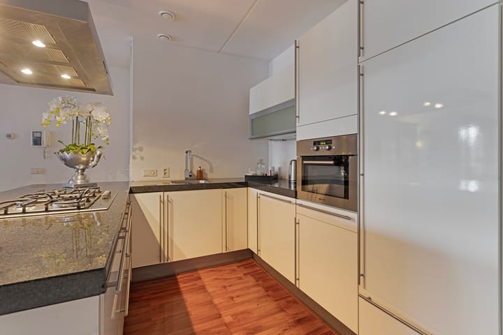 Foto 9 van Ceresplein 86