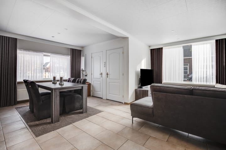 Foto 8 van Rozenkransstraat 26