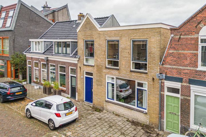 Bekijk foto 1 van Leliestraat 44