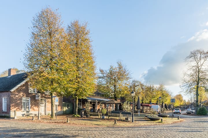 Photo 17 of Bisschop Rythoviusweg