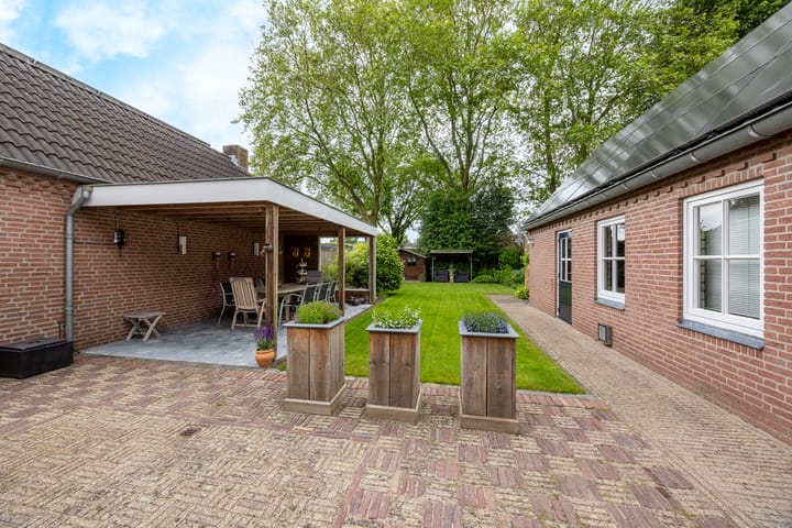 Foto 44 van De Elders 7