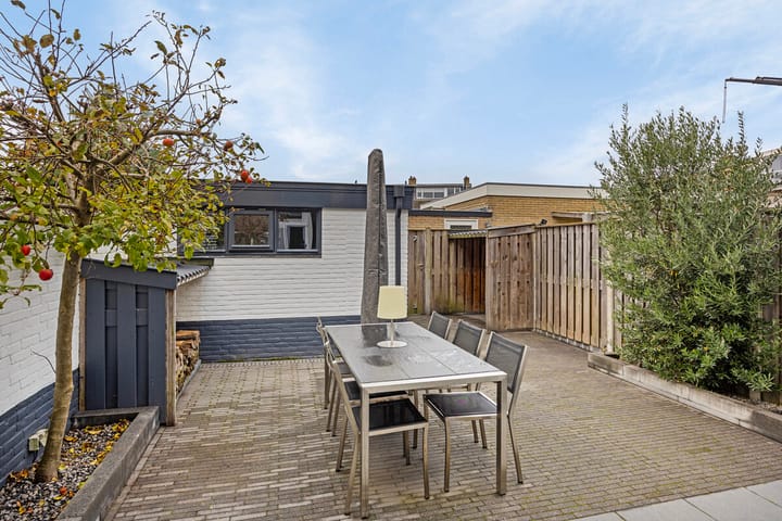 Foto 2 van Alberdingk Thijmlaan 22