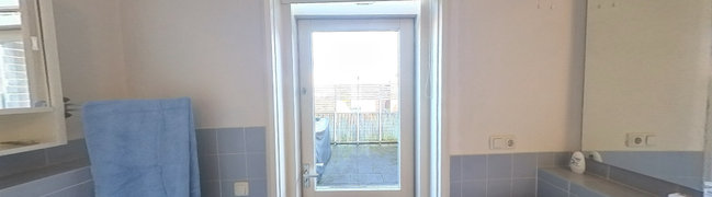 View 360° photo of Badkamer of Jan van Goyenstraat 11