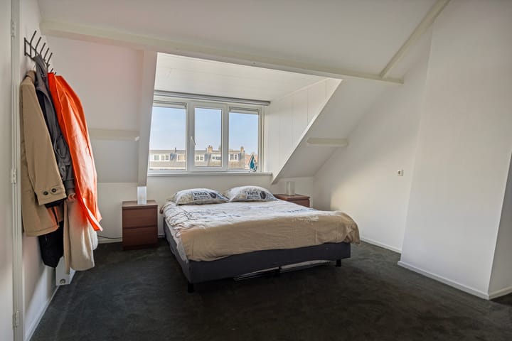 Foto 21 van Alberdingk Thijmlaan 22