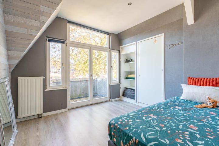 Foto 15 van Oegstgeesterweg 182