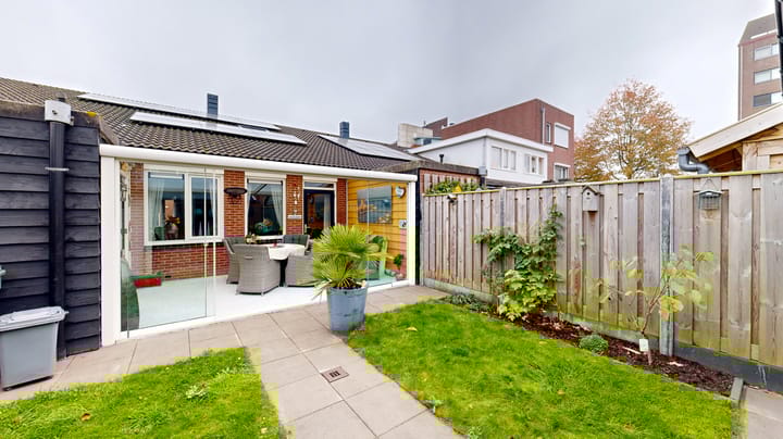 Foto 32 van Victor Slingelandstraat 28