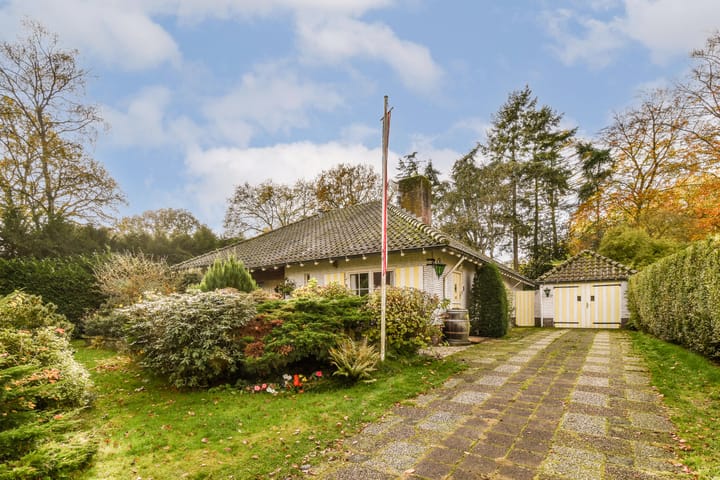 Foto 1 van Huizerweg 69