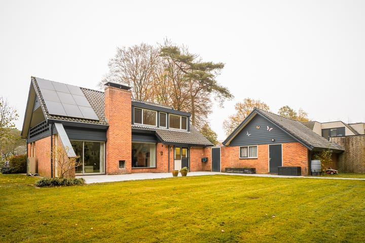 Foto 1 van Ligusterweg 19