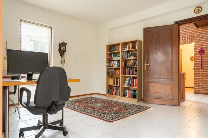 Foto 21 van Ligusterweg 19