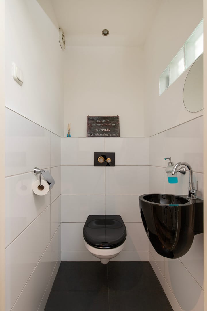 Photo 7 of Mgr Frenckenstraat 1