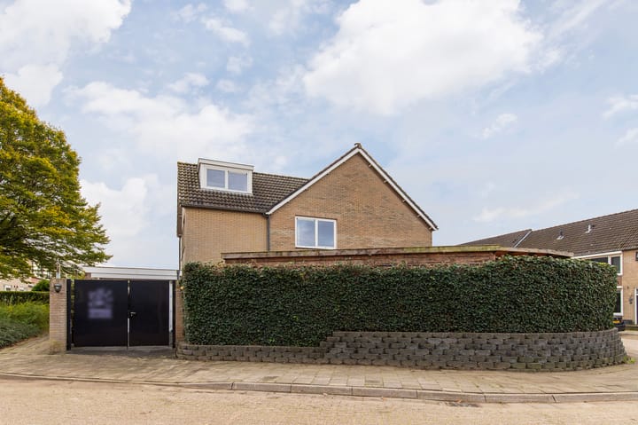 Photo 46 of Mgr Frenckenstraat 1