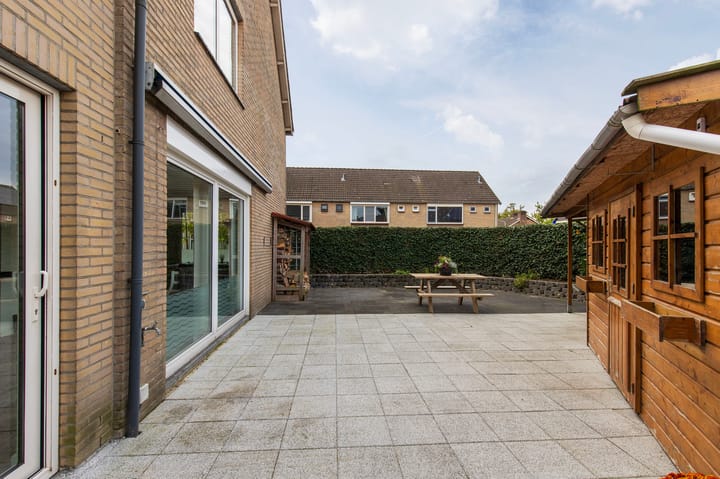 Photo 48 of Mgr Frenckenstraat 1