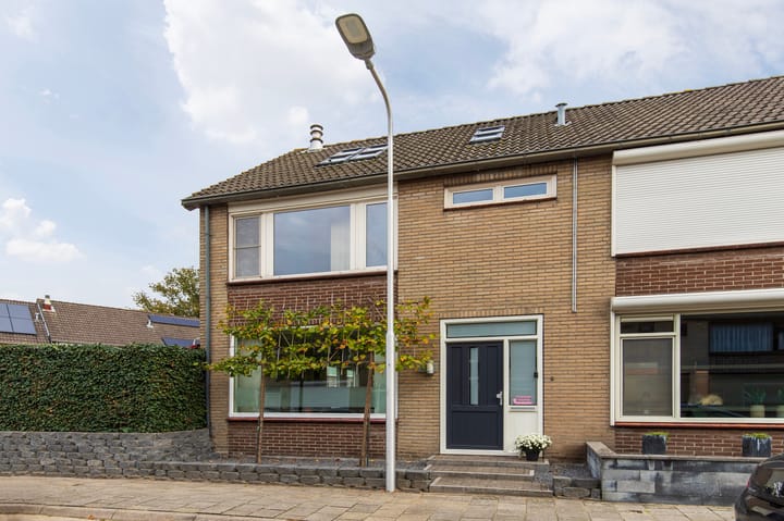 Photo 51 of Mgr Frenckenstraat 1