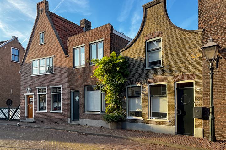 Bekijk foto 1 van Overschiese Dorpsstraat 105