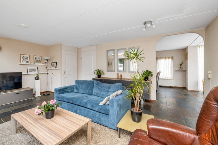 Foto 13 van Rie Cramerplantsoen 39