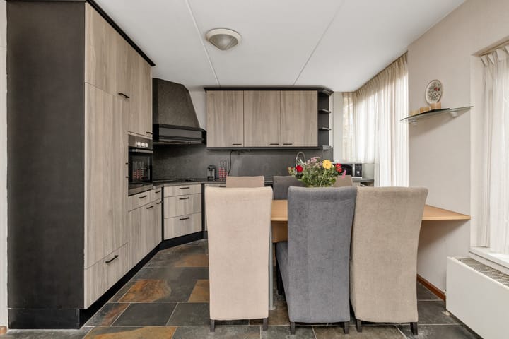 Foto 17 van Rie Cramerplantsoen 39