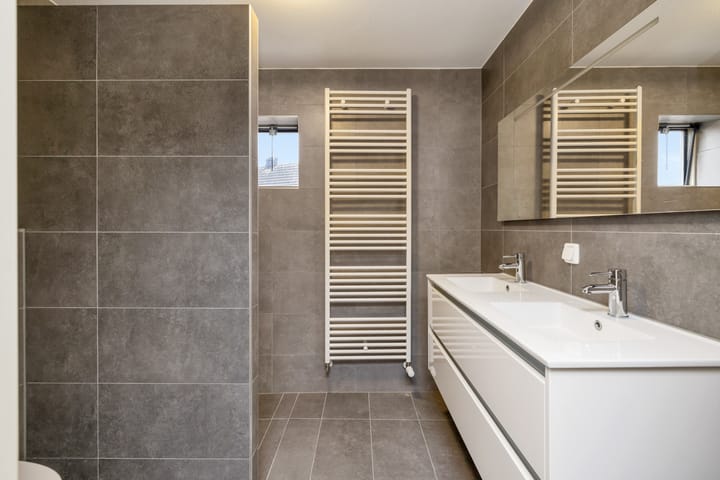 Foto 4 van Rie Cramerplantsoen 39