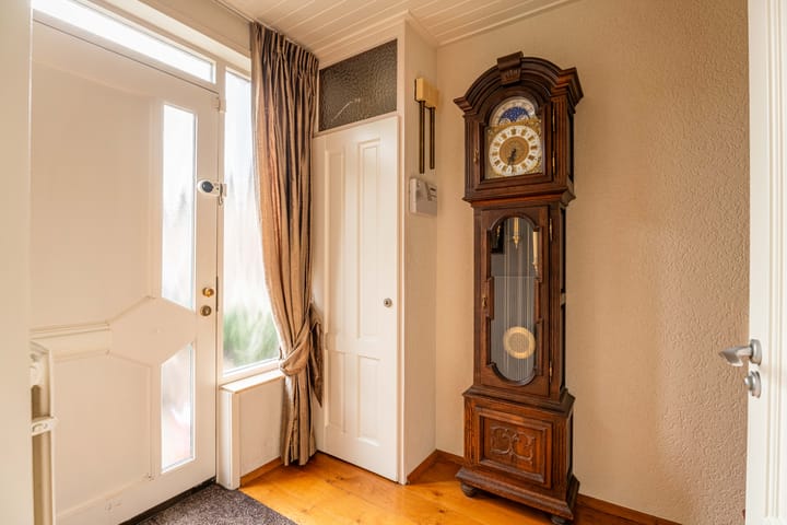 Photo 12 of Tulpenstraat 6