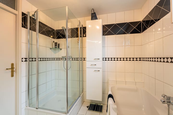 Photo 21 of Tulpenstraat 6