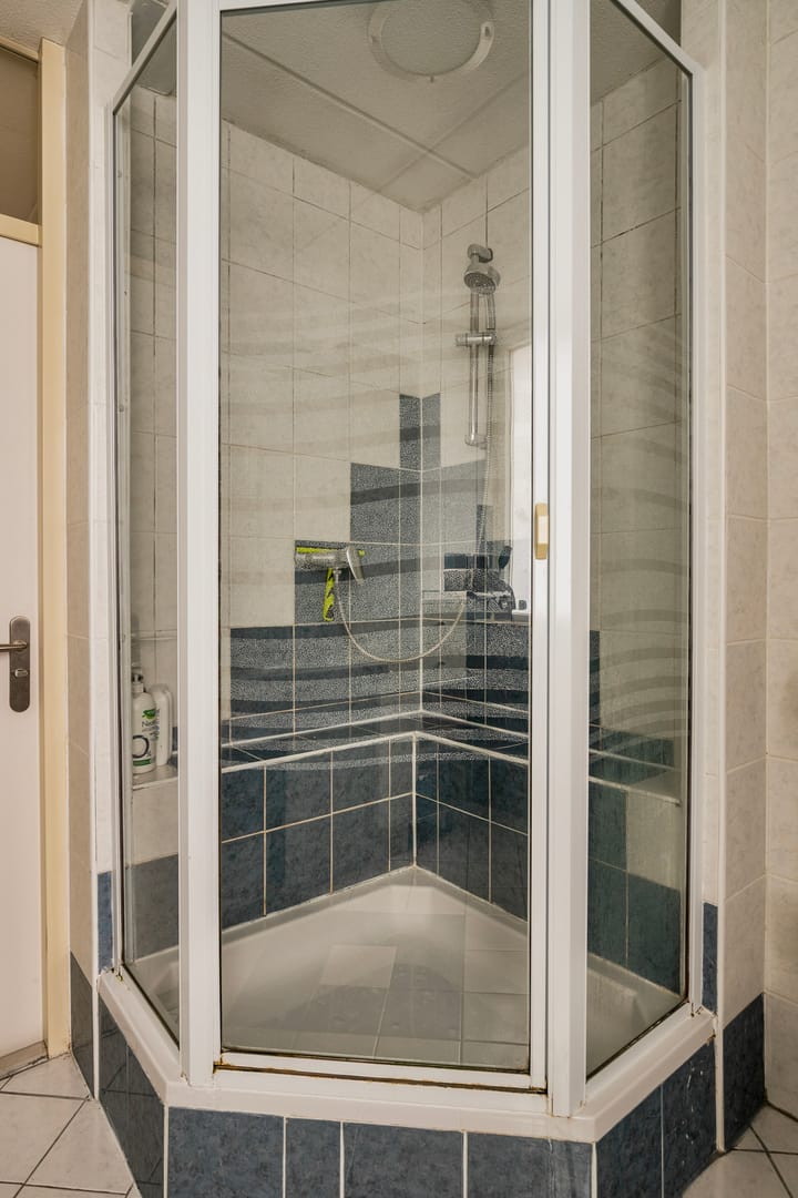 Foto 18 van Lissabonstraat 82