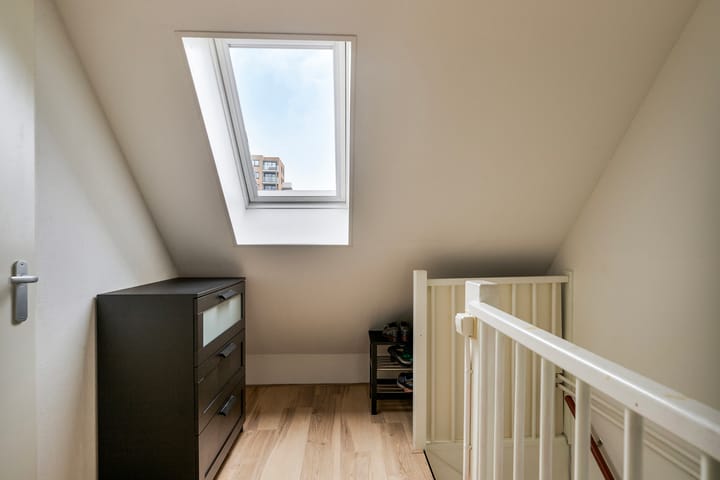 Foto 20 van Lissabonstraat 82